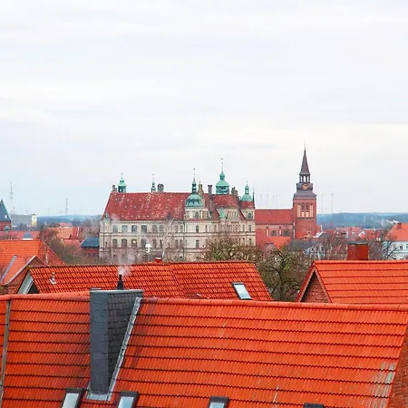 Apartment In The Water Tower, Güstrow Extérieur photo