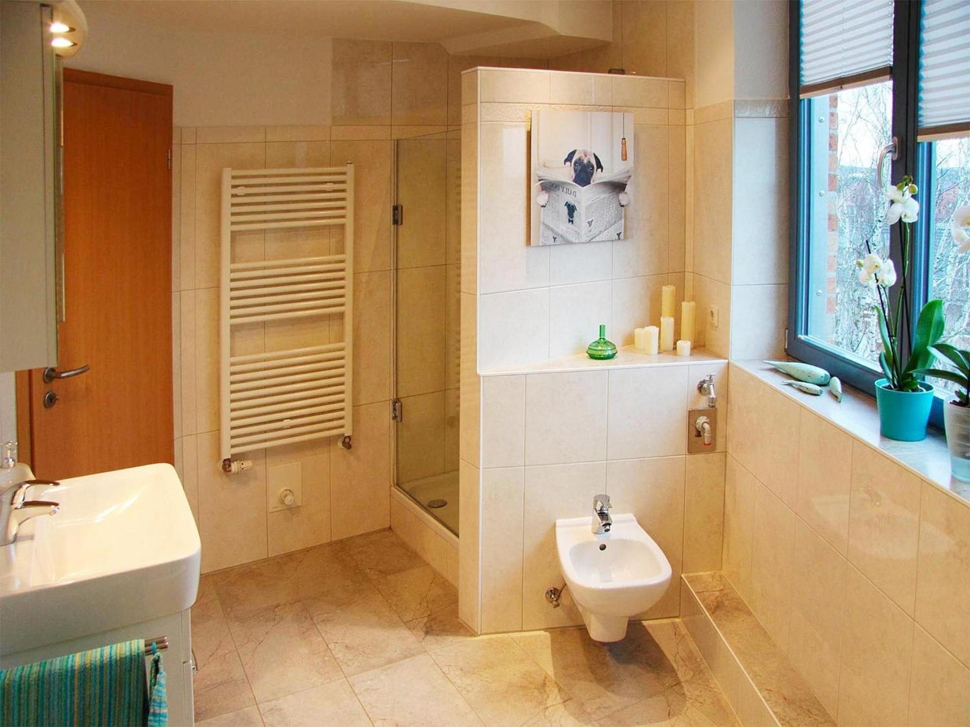 In The Water Tower, Appartement